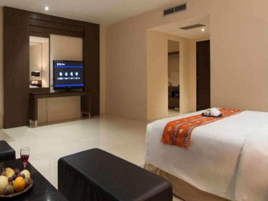 Aria Barito Hotel Banjarmasin  Buitenkant foto