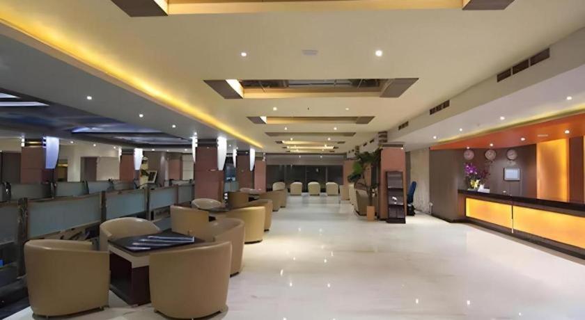 Aria Barito Hotel Banjarmasin  Buitenkant foto