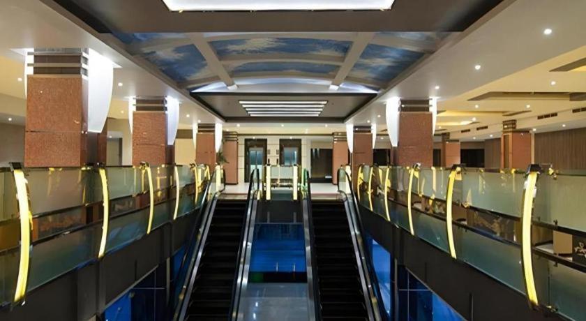 Aria Barito Hotel Banjarmasin  Buitenkant foto
